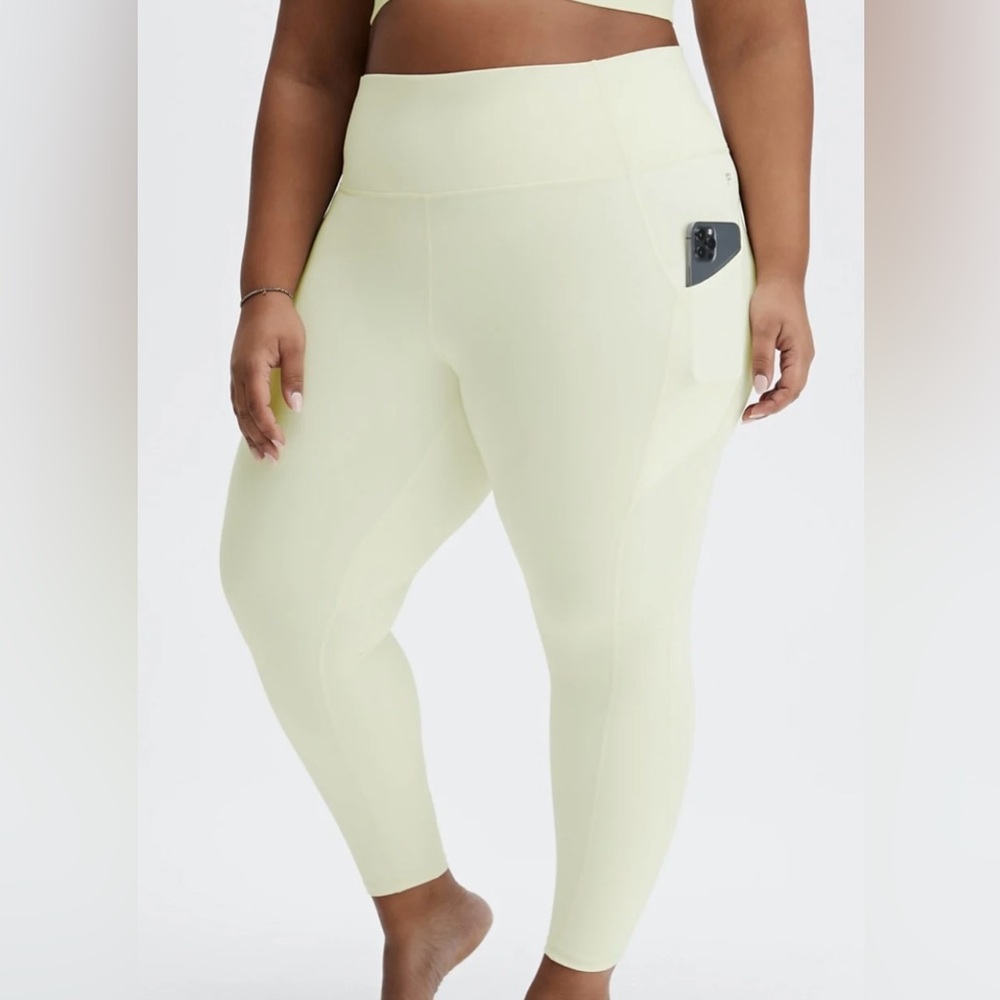 Fabletics Pureluxe  XXL Soft yellow leggings NWT